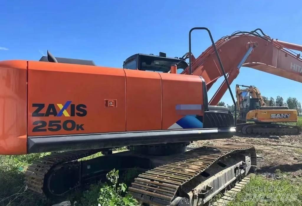 Hitachi 250 Bageri gusjeničari