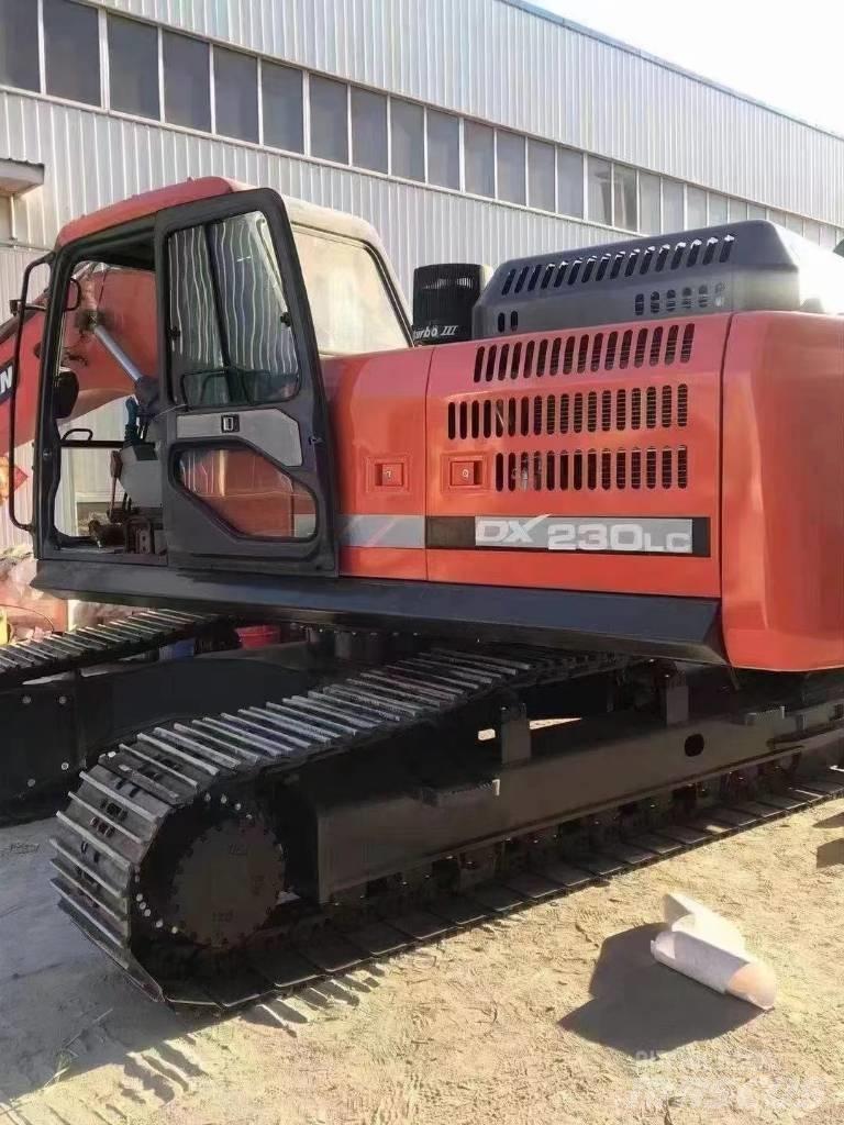 Doosan DX 230 LC-9C Bageri gusjeničari