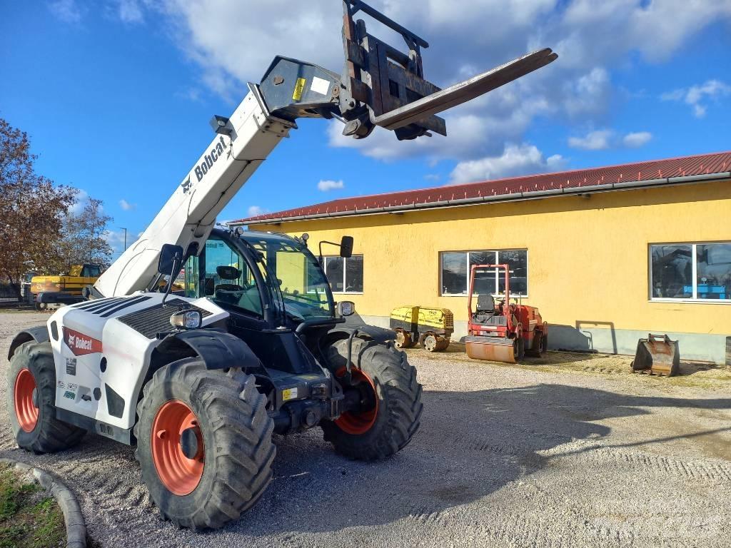 Bobcat TL 38.70 Teleskopski viličari