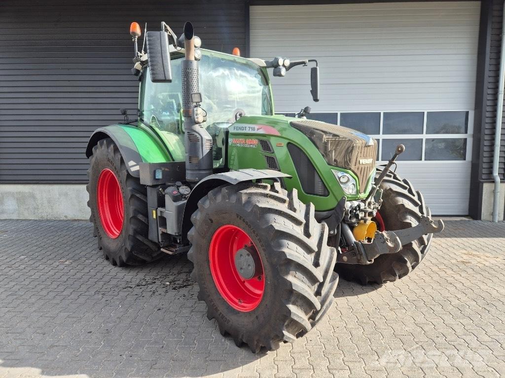 Fendt 718 Traktori