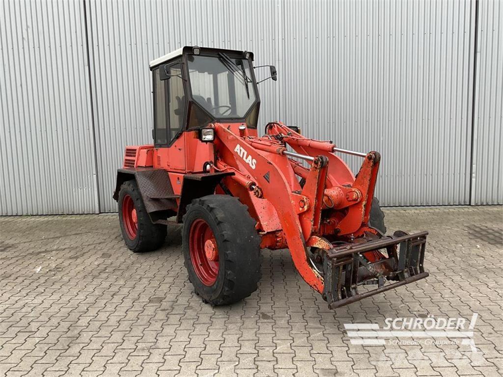 Atlas 82 E Utovarivači na kotačima