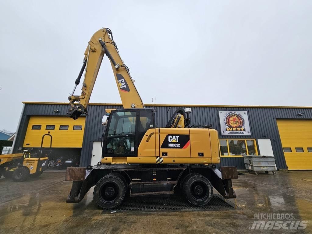 CAT MH 3022 Bageri za manipuliranje materijalom / otpadom