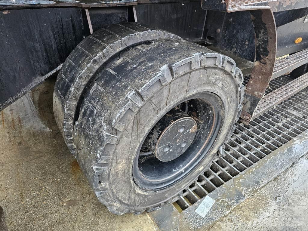CAT MH 3022 Bageri za manipuliranje materijalom / otpadom