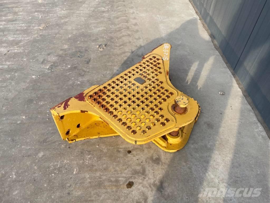 CAT D6K Zugtraverse Ostale komponente