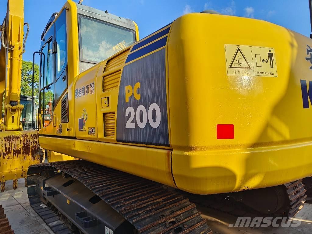 Komatsu PC 200-8 Bageri gusjeničari