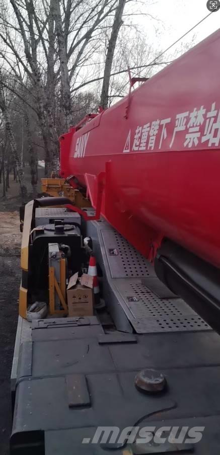 Sany SAC4000C8-8 Rabljene dizalice za težak teren