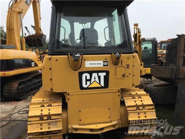 CAT D 5 K Buldožeri gusjeničari