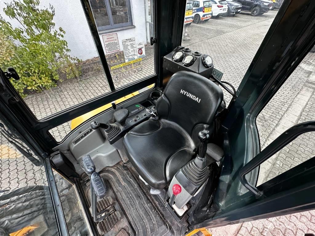 Hyundai R35Z 9 Mini bageri <7t