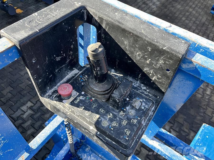 Genie GS-3268 Škaraste platforme