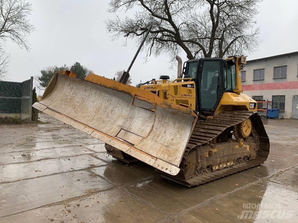 CAT D 6 N LGP Buldožeri gusjeničari