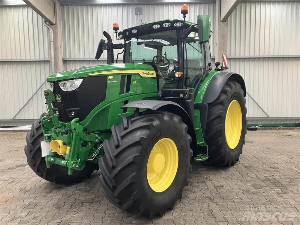 John Deere 6R 215 Traktori