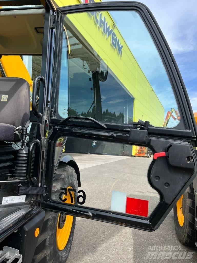 JCB 540-140 Teleskopski viličari