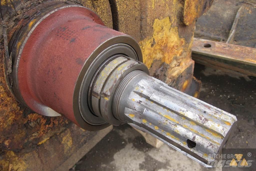 CAT D8K winch Ostale komponente