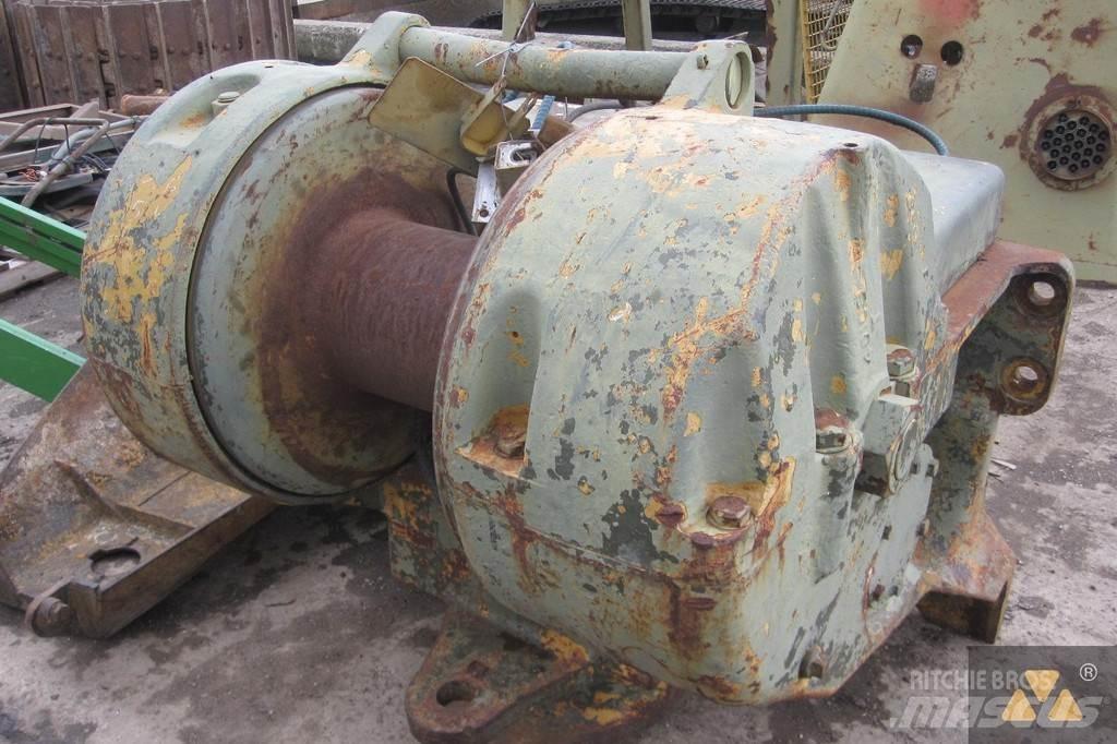CAT D8K winch Ostale komponente