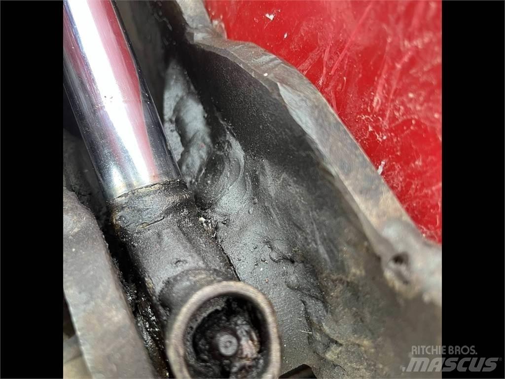 Valmet 350.1 Glave za kombajne