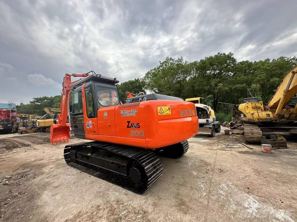 Hitachi ZX200 Bageri gusjeničari