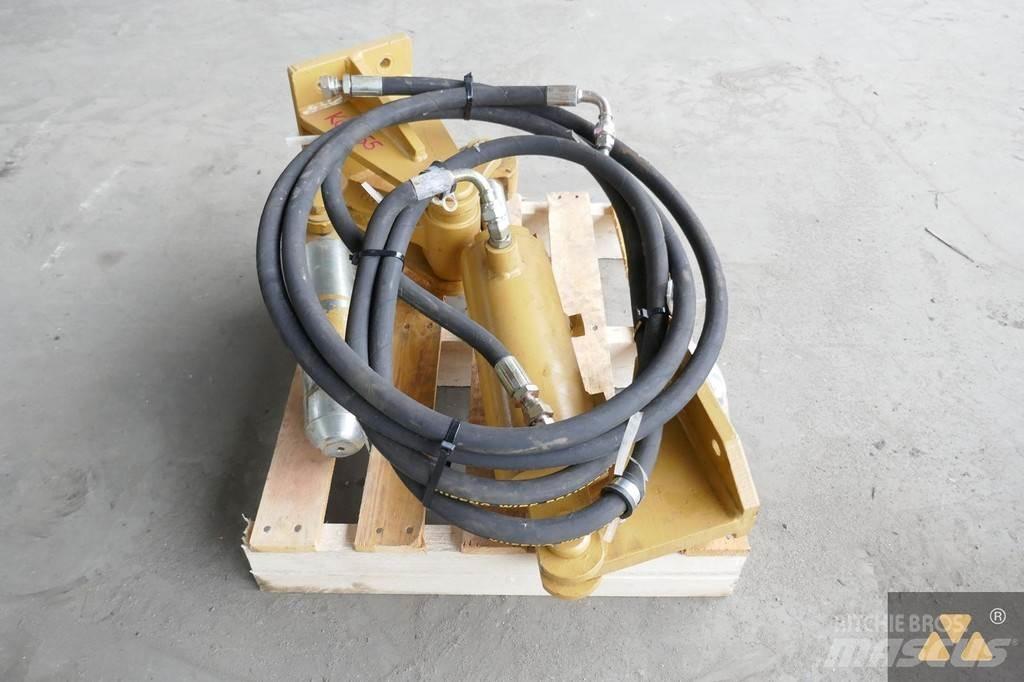 CAT D8T Pin puller Ostale komponente