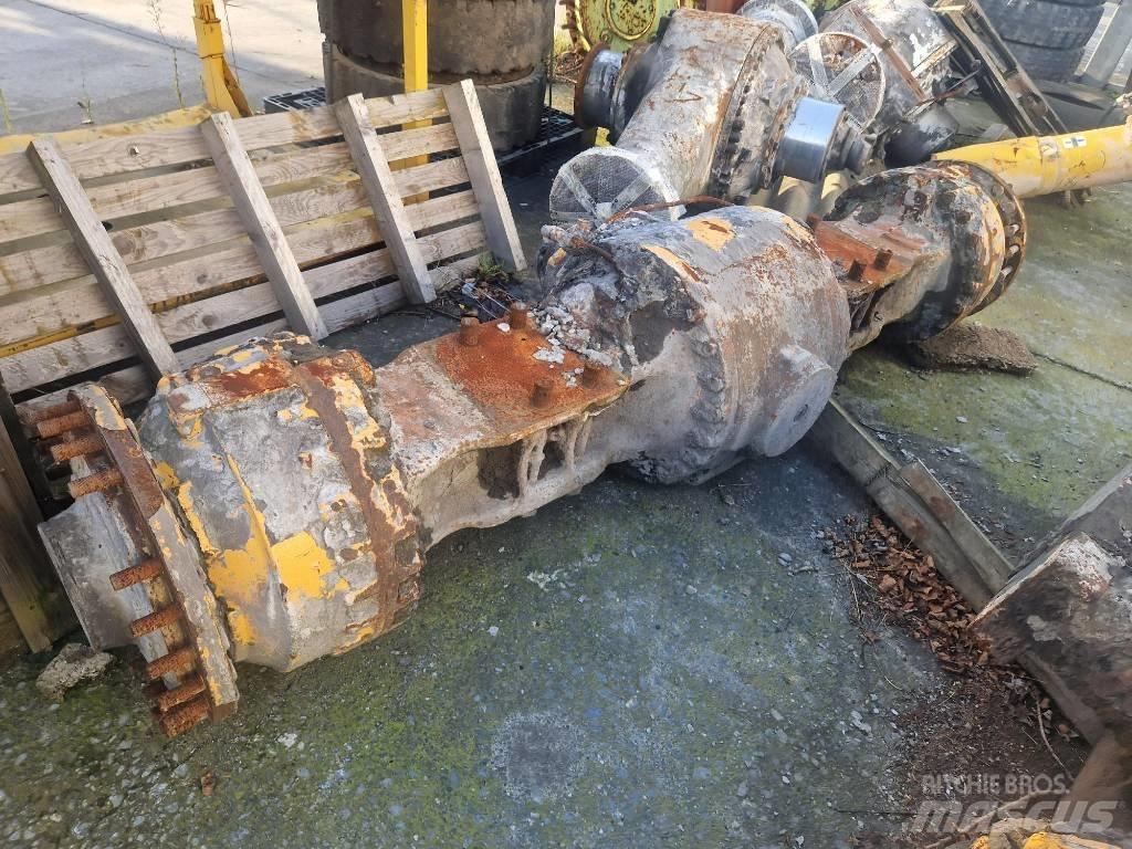 Liebherr L 586 Osi
