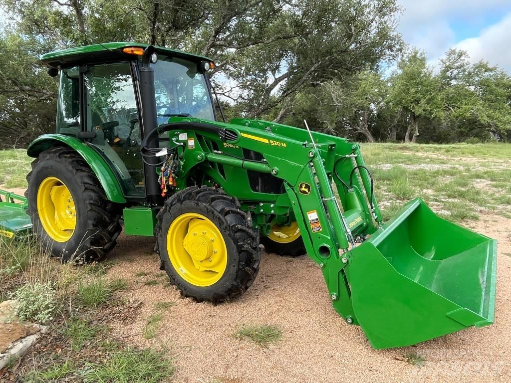 John Deere 5060E Kompaktni (mali) traktori