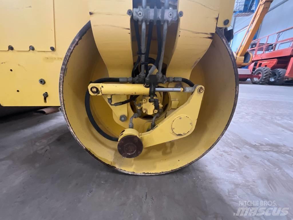 Bomag BW 138 AD Valjci sa dvojnim bubnjem