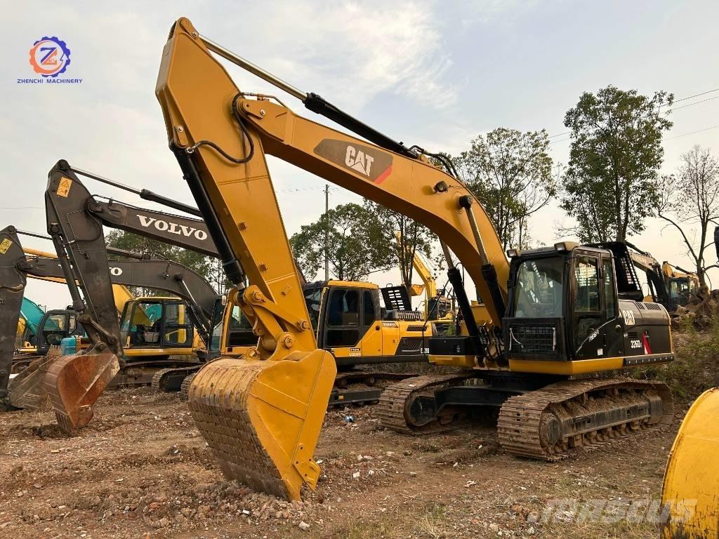 CAT 326 D Bageri gusjeničari