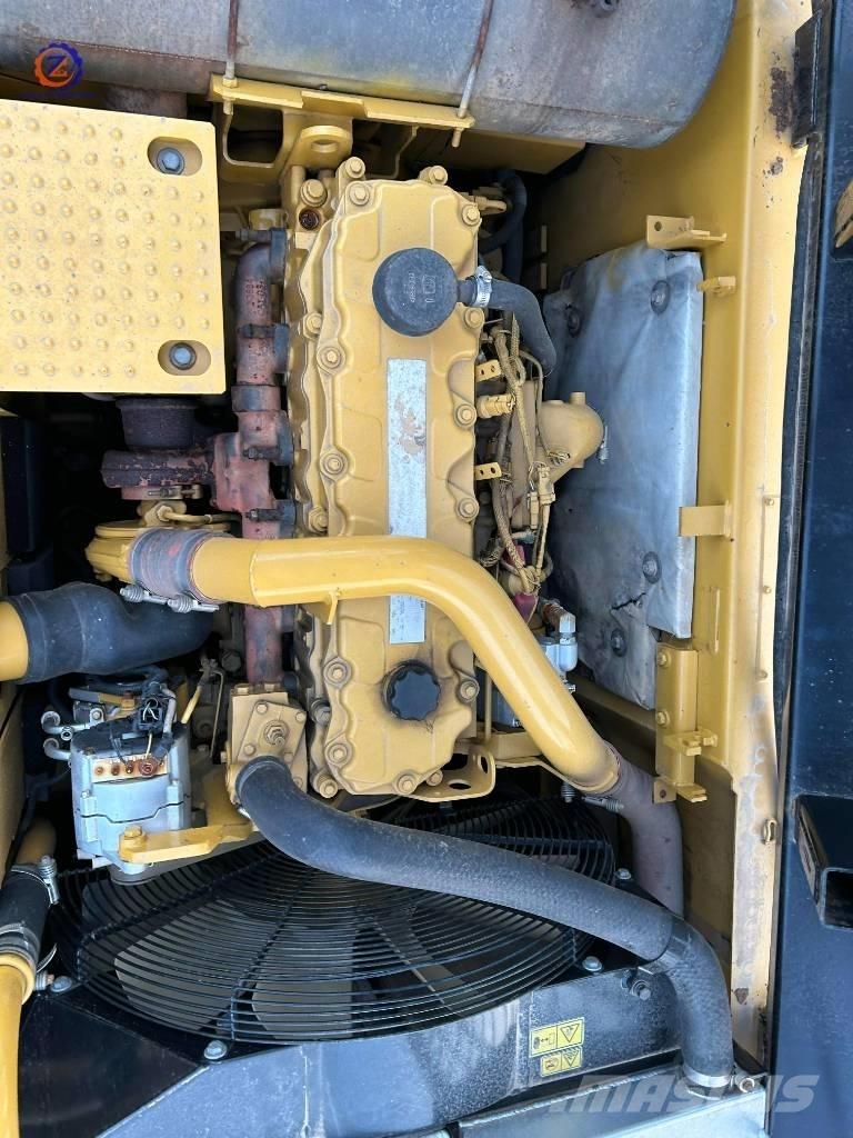 CAT 326 D Bageri gusjeničari