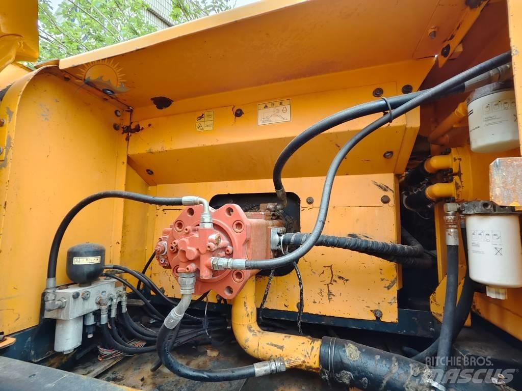 Hyundai R 300 LC-9S Bageri gusjeničari