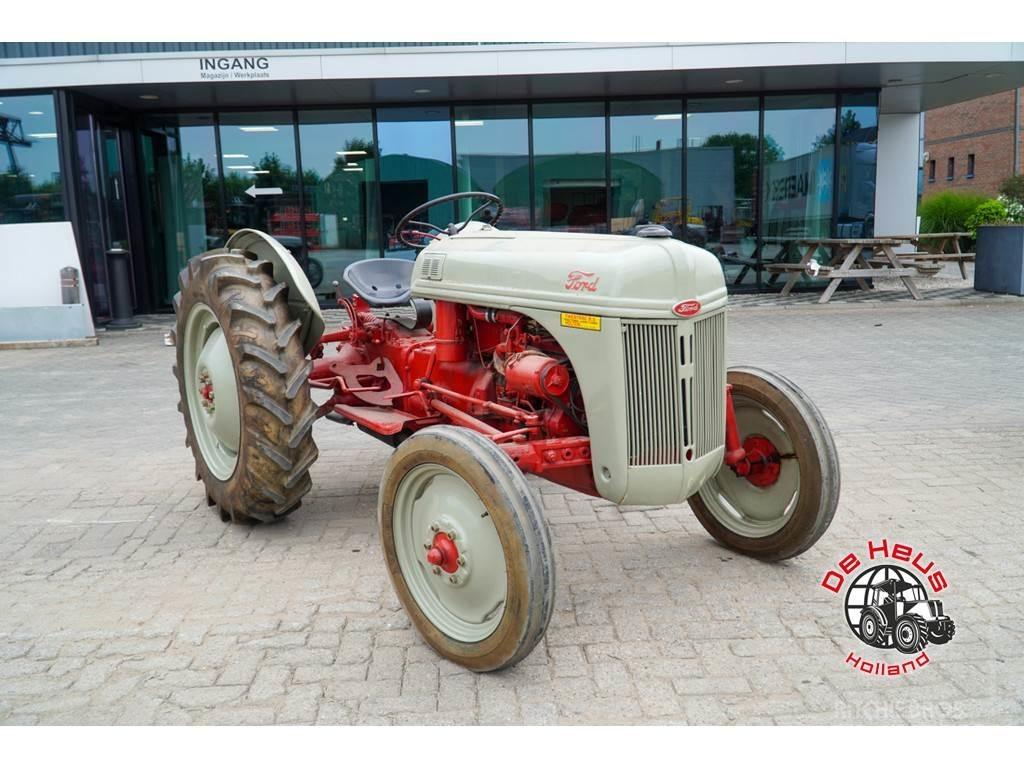 Ford Dearborn Traktori
