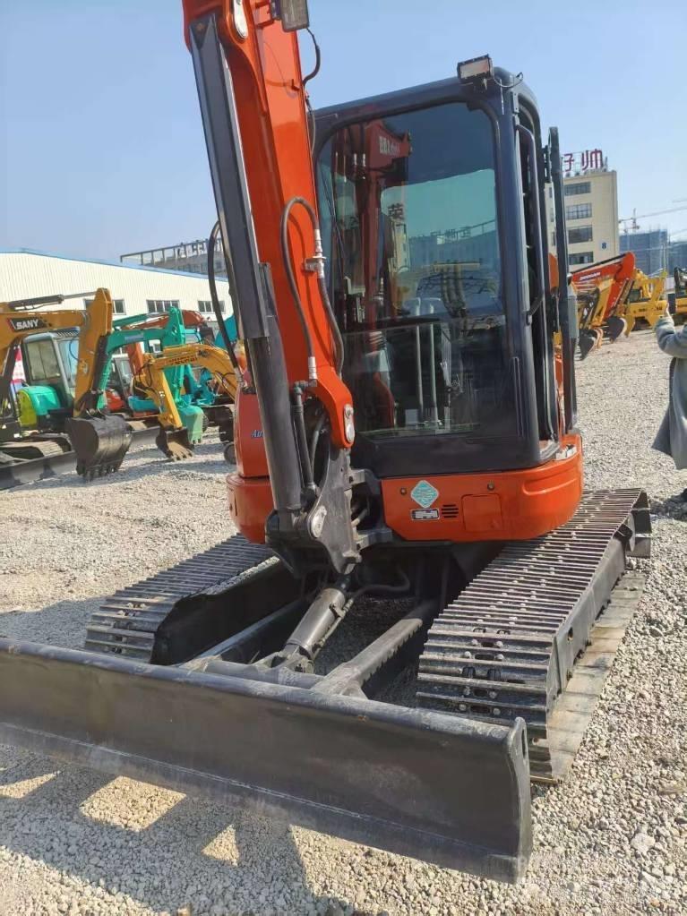 Kubota KX 061-3 Mini bageri <7t