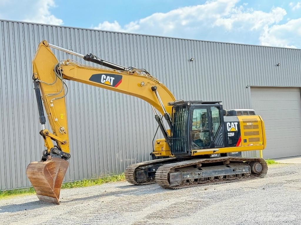 CAT 326 F L Bageri gusjeničari