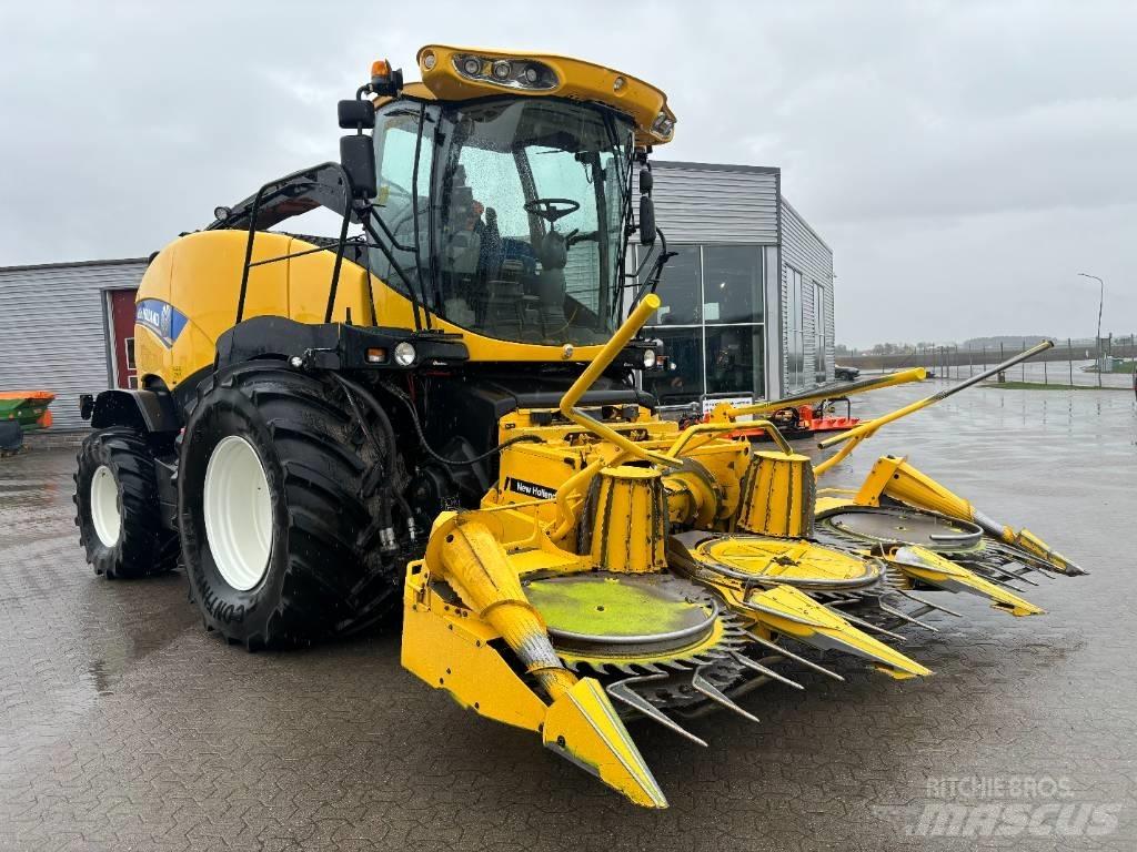 New Holland FR 500 Strojevi za krmu na vlastiti pogon