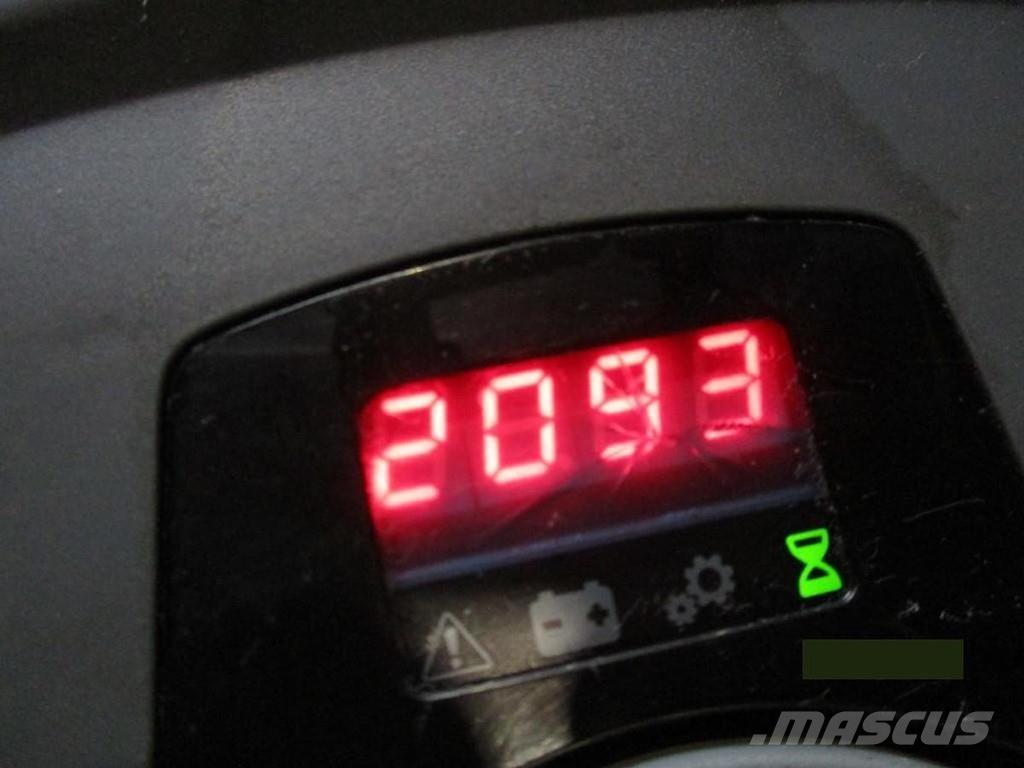 Toyota LPE200 Nisko podizni električni viličar sa platformu