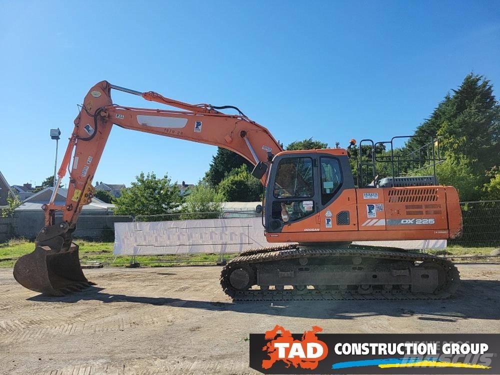 Doosan DX 225 LC-3 Bageri gusjeničari