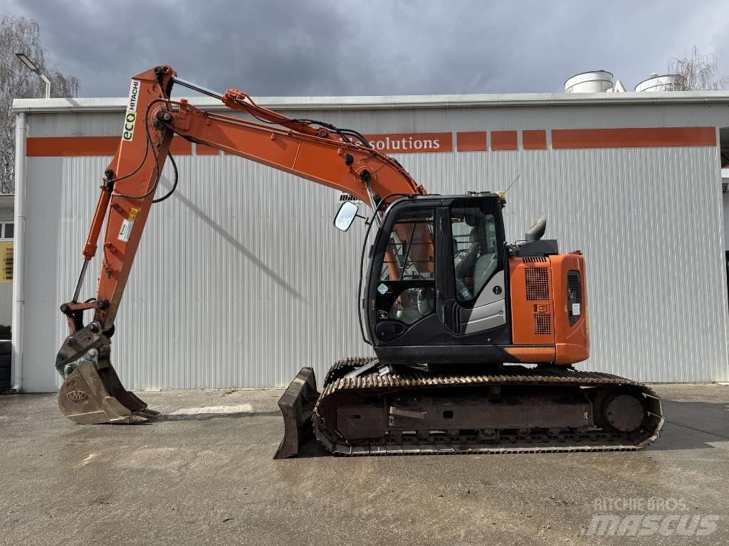 Hitachi ZX 135 US-6 Bageri gusjeničari