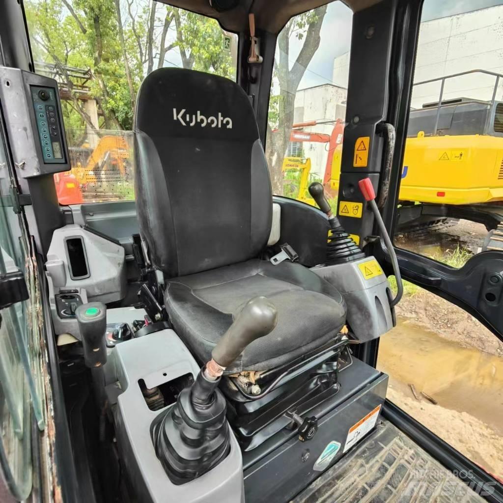 Kubota KX165 Bageri gusjeničari