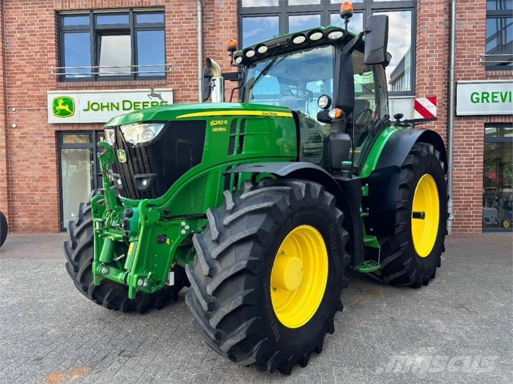 John Deere 6250R Traktori