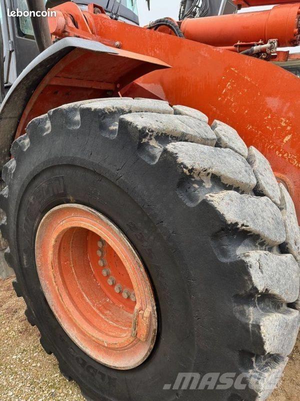 Hitachi ZW 250 Utovarivači na kotačima