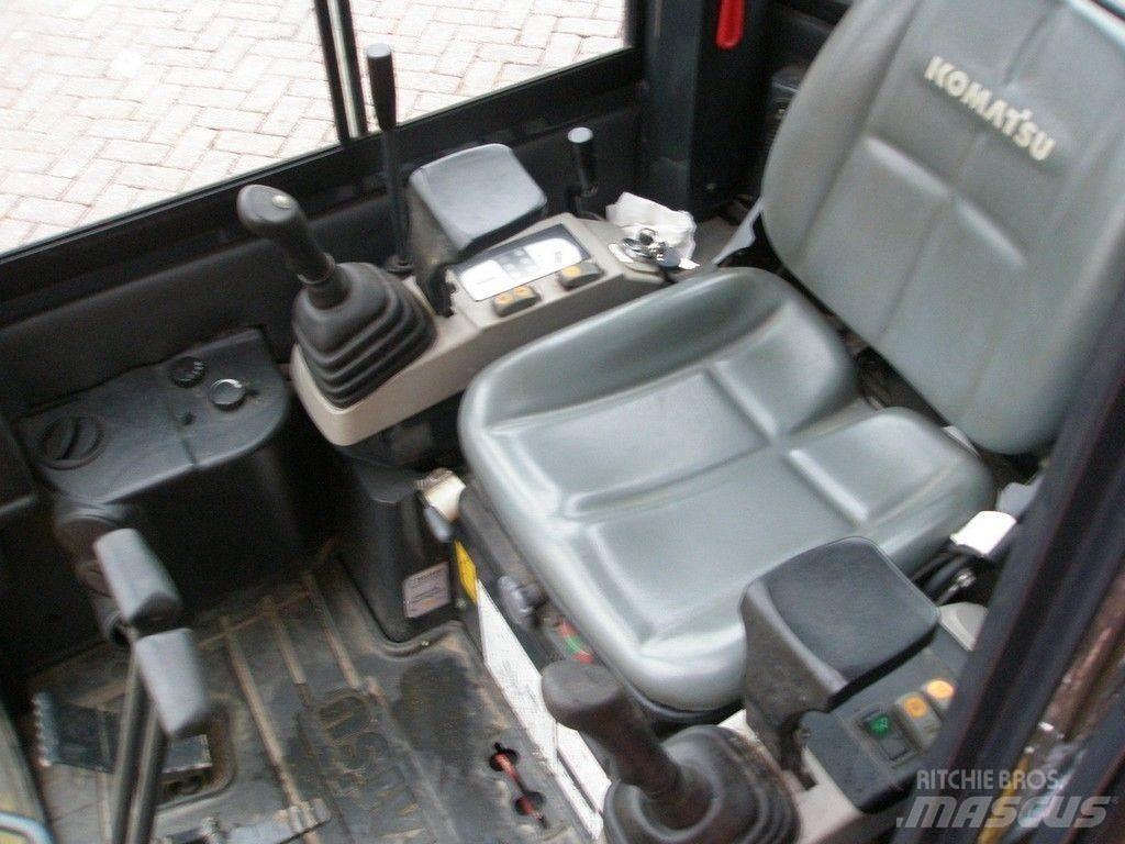 Komatsu PC16R-3HS Mini bageri <7t