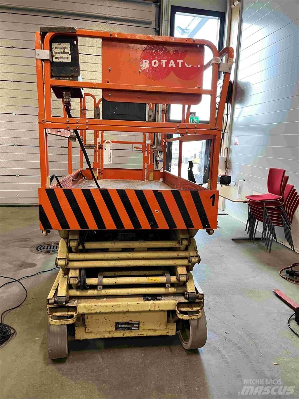 JLG 2646E2 Škaraste platforme