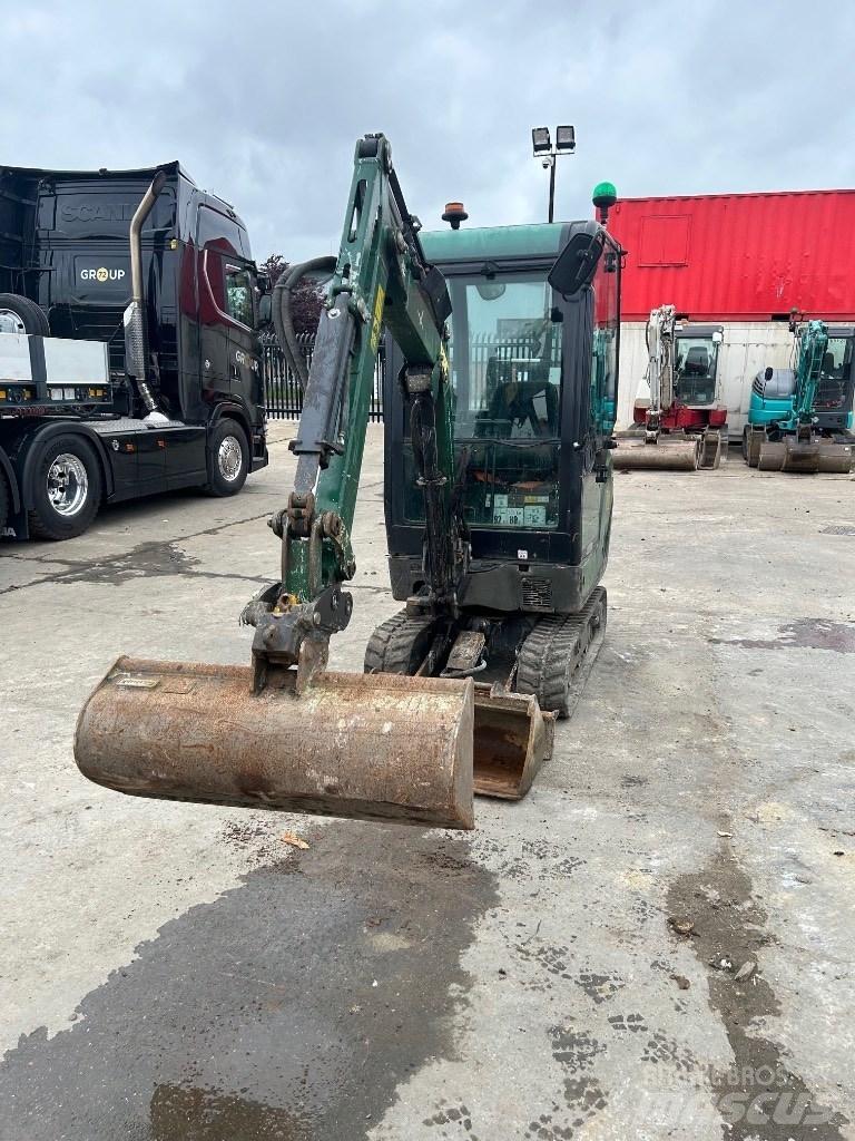 Yanmar SV 16 Mini bageri <7t