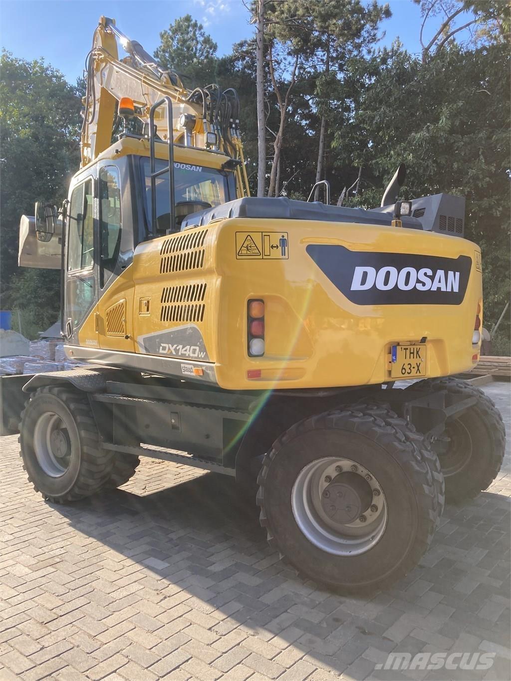 Doosan DX140W-5 Bageri na kotačima