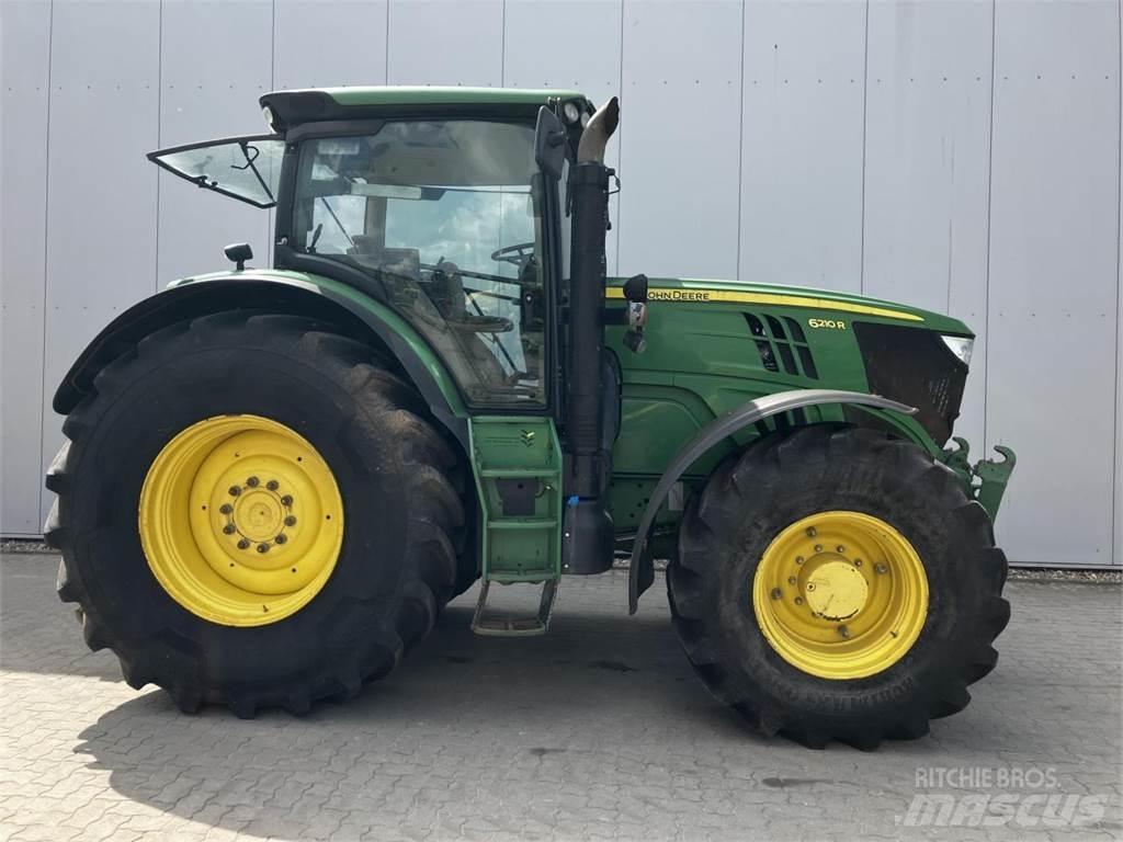 John Deere 6210R Traktori