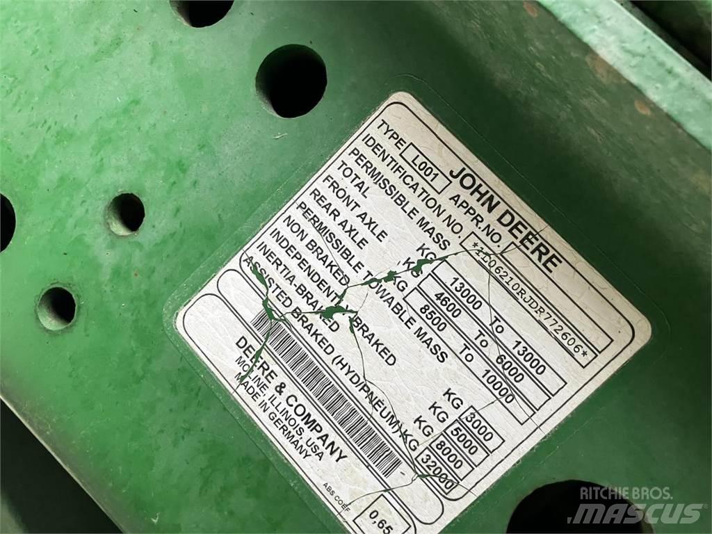 John Deere 6210R Traktori