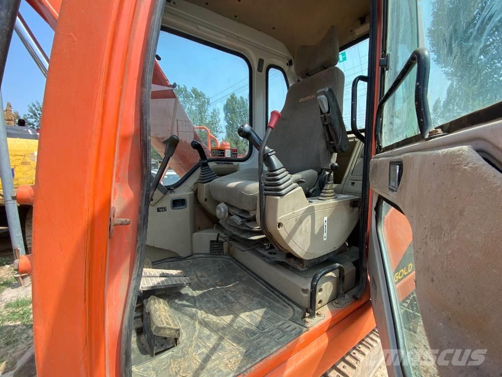Doosan DH80 Bageri gusjeničari