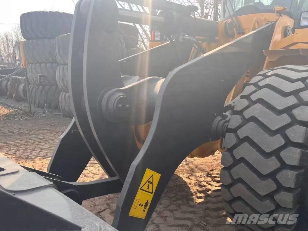 Volvo L 120 Utovarivači na kotačima