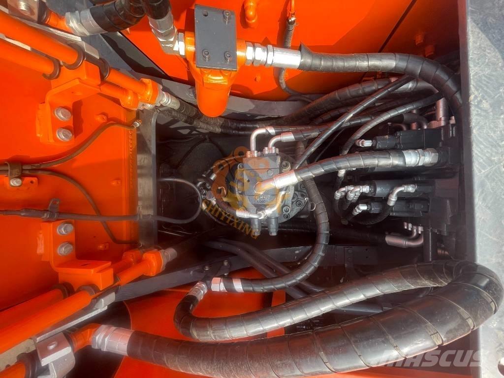 Doosan DX 300 Bageri gusjeničari