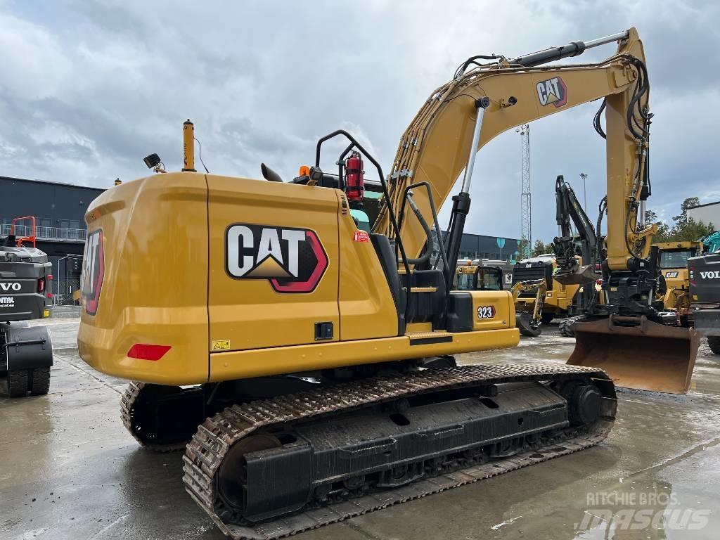CAT 323 Next Gen Bageri gusjeničari