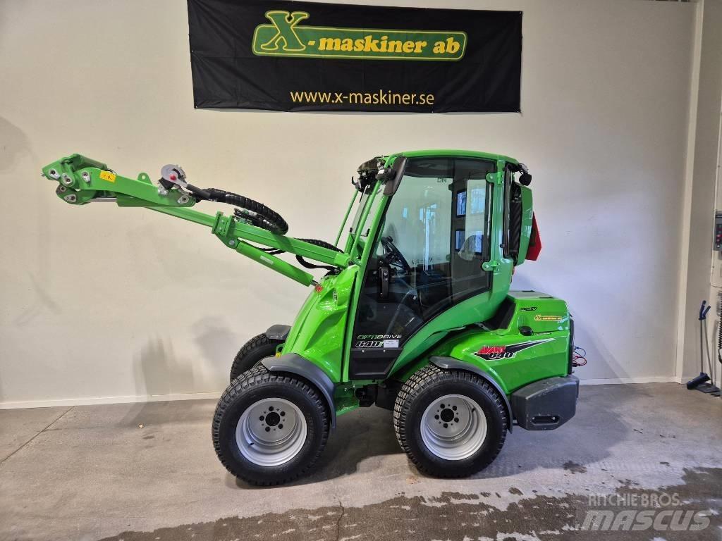 Avant 640 Skid steer mini utovarivači