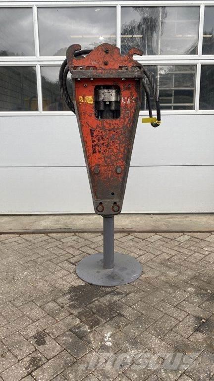 Rammer S23 Čekići