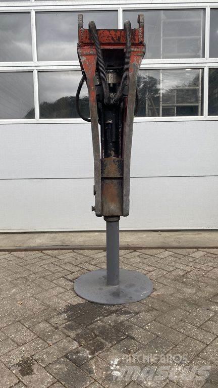 Rammer S23 Čekići